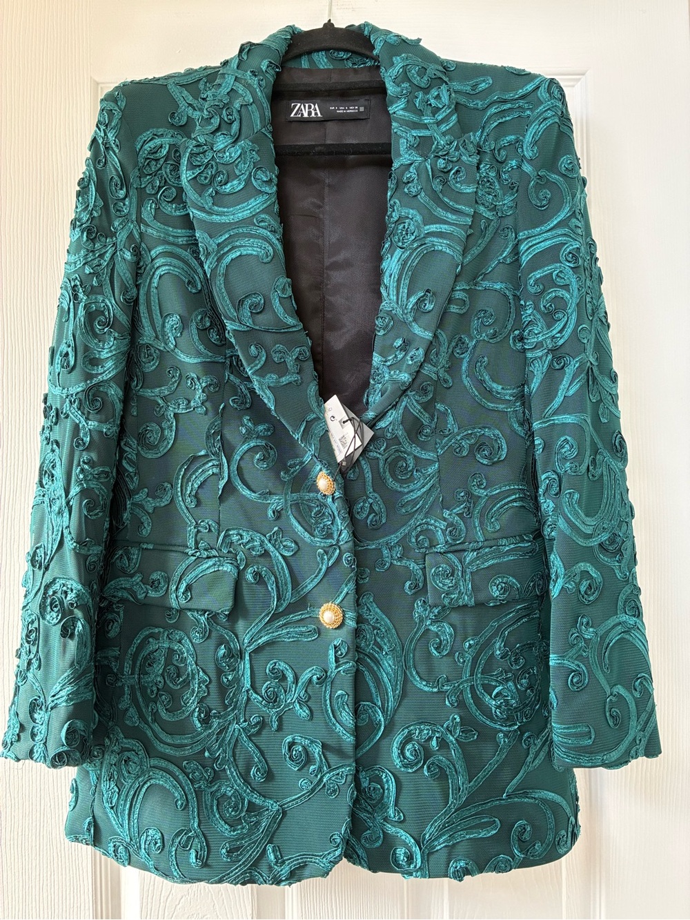 NWT ZARA GREEN BROCADE JACKET WITH GOLD/PEARL BUTTON DETAIL
